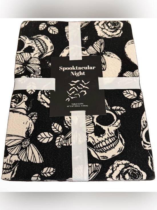 Mireille Designs Other - Spooktacular Night Black & White Skull Tablecloth Size 60”x84” NWT